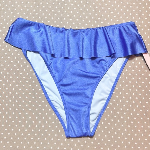 Victoria’s Secret 2 Pc Bikini Set - Picture 4 of 7